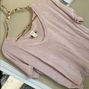 WE THE FREE // FREE PEOPLE V-NECK LINEN TEE